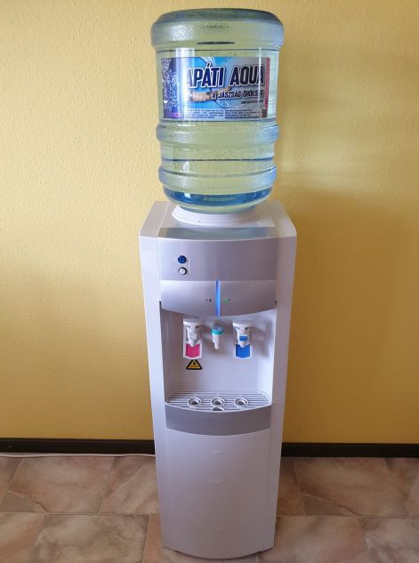 álló hideg-meleg vizes adagoló Apáti Aqua